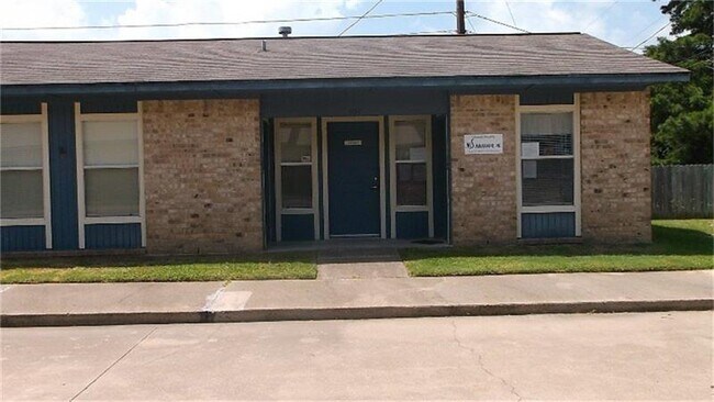 Building Photo - 407 McKinney St