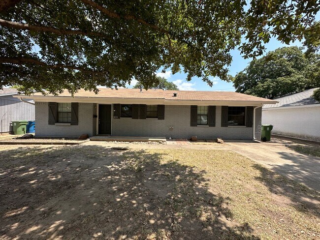 Foto del edificio - 220 S Shore Pl