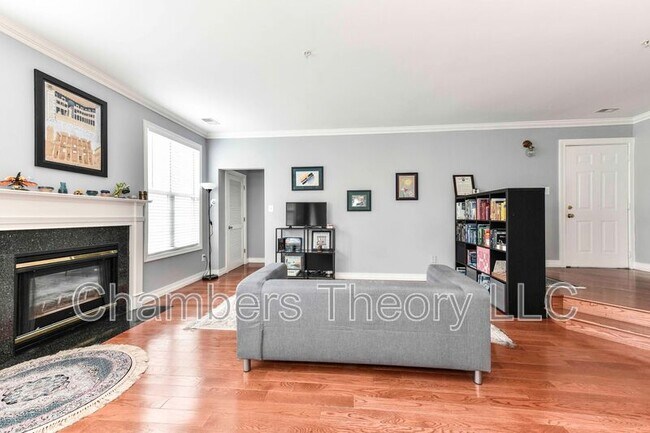 Building Photo - 4673 Longstreet Ln