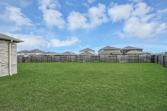 Building Photo - 1325 Grass Bnd Dr