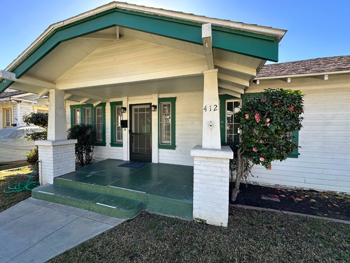 Primary Photo - 1920's Craftsman Home in Historic Downtown...