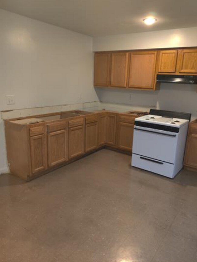 Building Photo - 3520 N 15th St