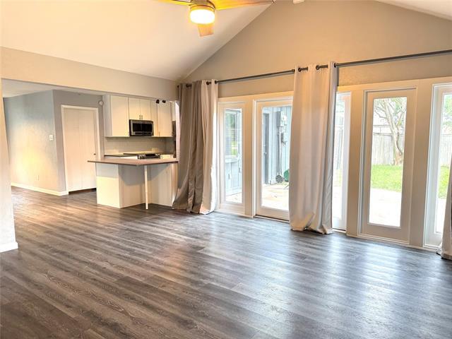 Foto del edificio - 2933 Forest Hills Ln