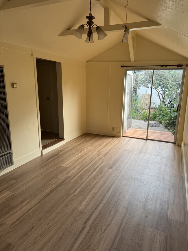 Foto del edificio - 421 8th St
