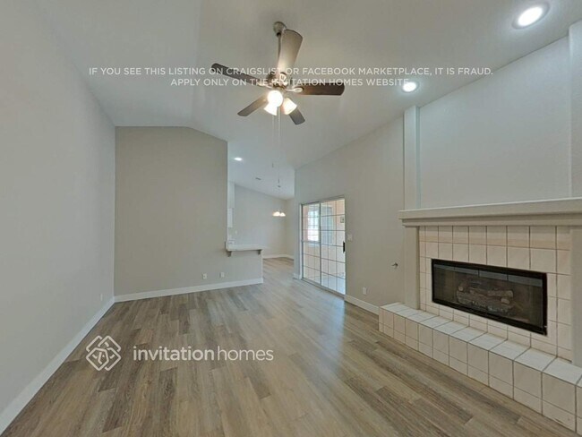 Foto del edificio - 1131 Shady Run Terrace