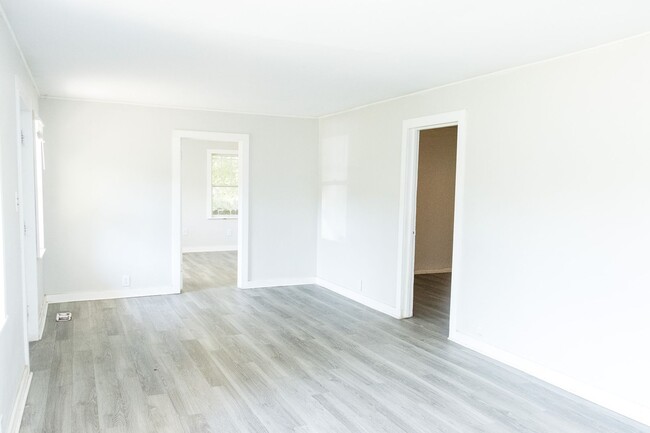 Foto del edificio - 2813 Calhoun Ave