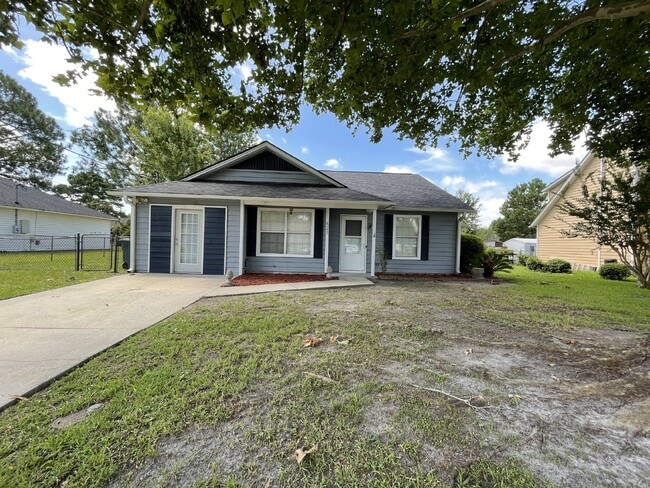 Building Photo - Home For Rent