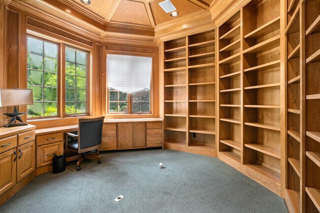 Downstair Office - 6808 143rd St SW