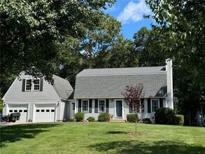 Building Photo - 8 Healey Brook Dr