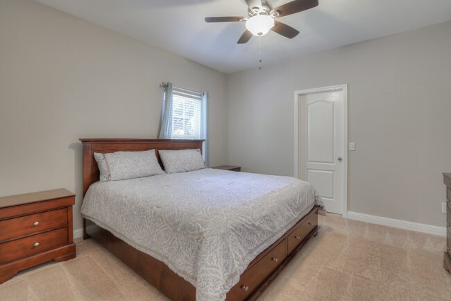 Foto del edificio - 6864 Scarlet Ridge Dr