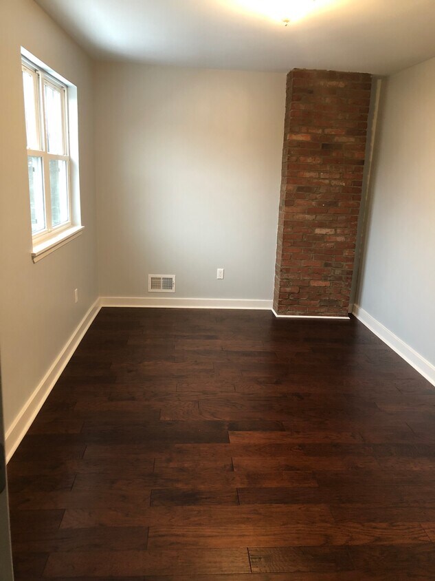 Bedroom #2 - 625 Hampton Ave