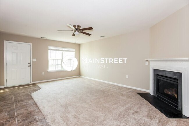 Foto del edificio - 4 Bedroom Pet-Friendly Home in Monroe, NC with Main Street Renewal