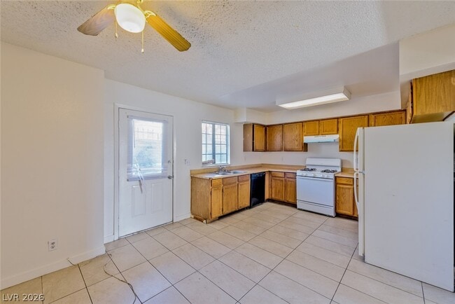 Building Photo - 7030 Burcot Ave