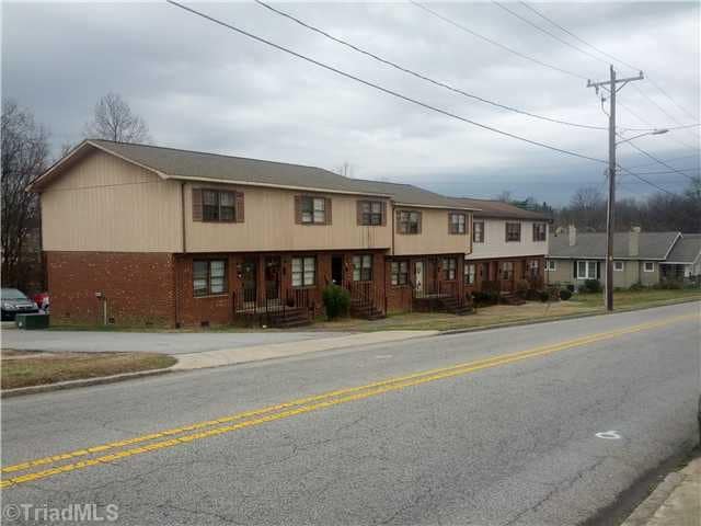 Primary Photo - 103 Fisher Ferry St