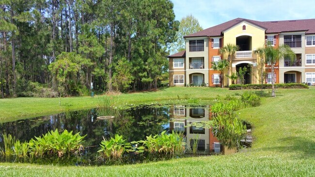 Foto del edificio - Beautiful 2/2 condo for rent next to Waterford Lakes Town Center and UCF