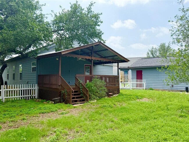 Foto del edificio - 289 Heatherwood Dr