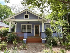 Building Photo - 215 S Summit Ave