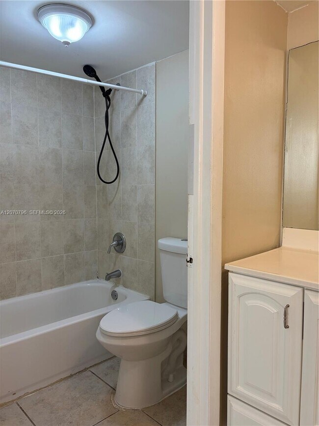 Foto del edificio - 10865 SW 112th Ave