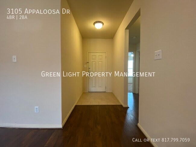 Building Photo - 3105 Appaloosa Dr