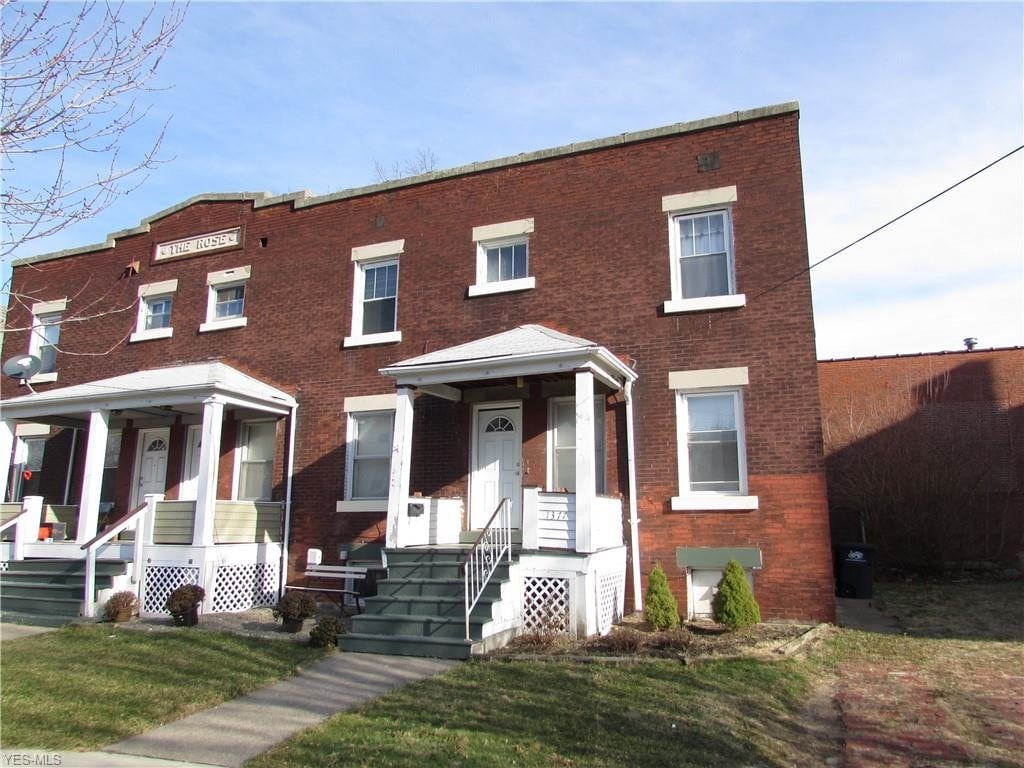 1377 Cranford Ave, Lakewood, OH 44107 House Rental in Lakewood, OH