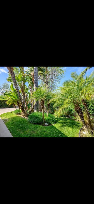Foto principal - 6864 Babcock Ave