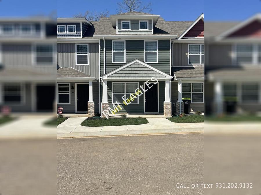 New Home Available Now! Townhouse for Rent in Clarksville, TN