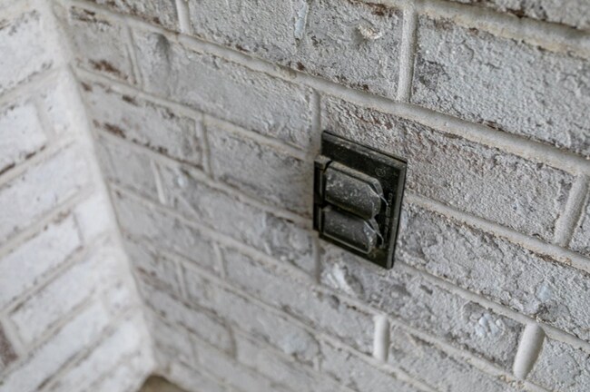 Foto del edificio - 1913 Wes Milligan Ln