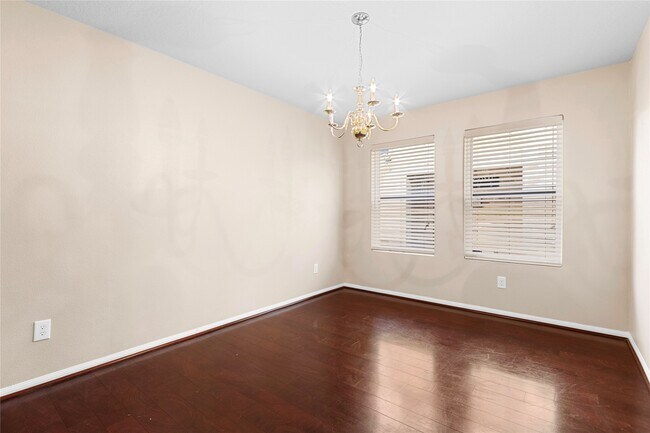 Foto del edificio - 5031 Juniper Spring Trail