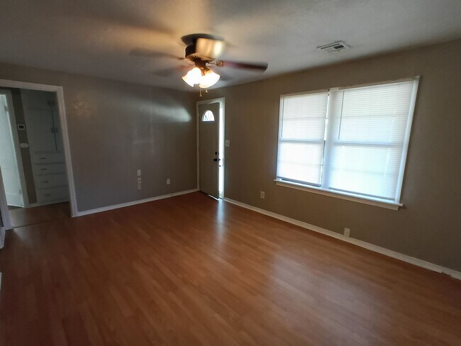 Building Photo - Tinker Close! FIRST FULL MONTH FREE