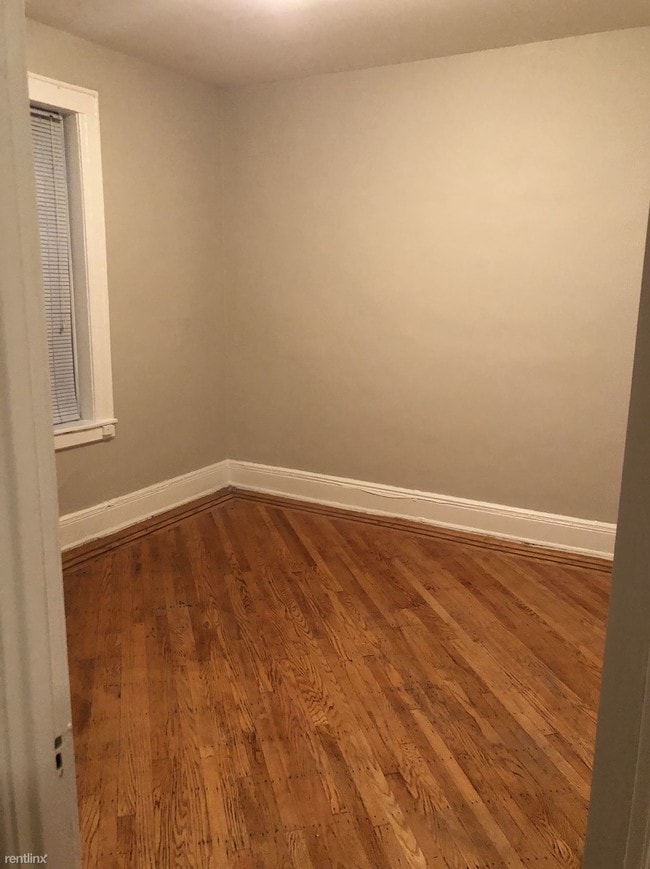 Building Photo - 2 br, 1 bath  - 524 83rd St Bay Ridge