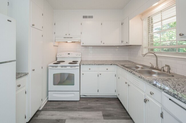 Photo - Cliff Terrace Apartments