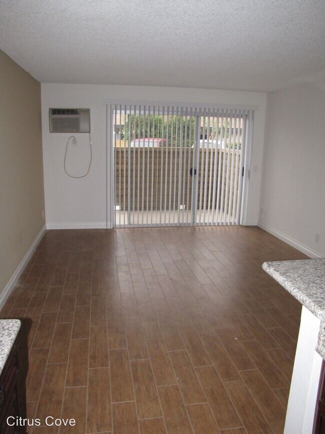 Foto del edificio - 1538-1549 E Quincy Ave