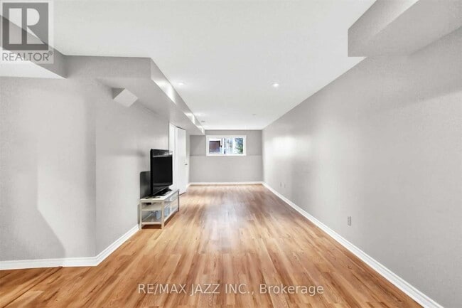 Building Photo - 38 John Scott Ave