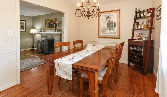 Foto del edificio - 201 Alcott Rd