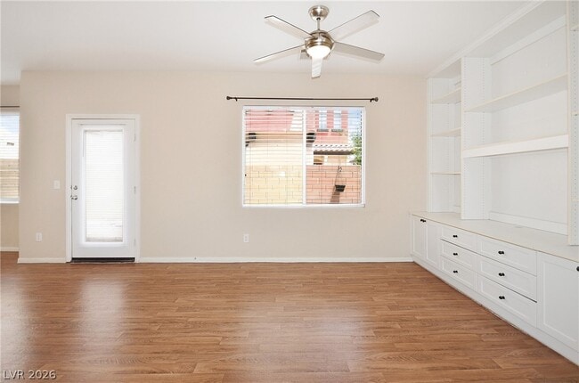 Building Photo - 10624 Allegrini Dr