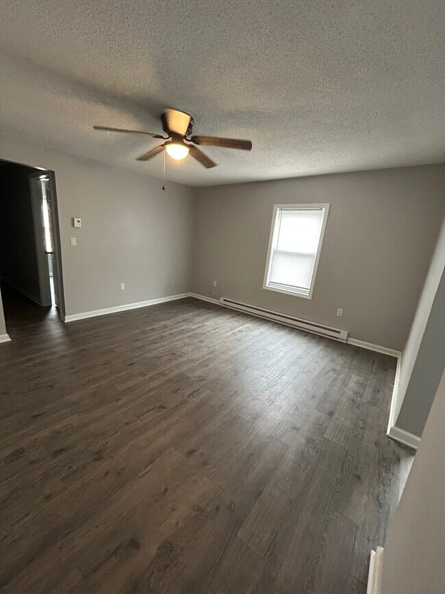 Sala de estar - 300 Main St