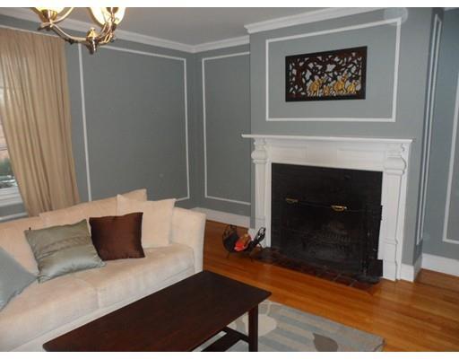 10 Lanark Rd Unit 2 Brookline Ma 02445 Apartment For Rent In