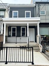 Building Photo - 2037 E Cumberland St