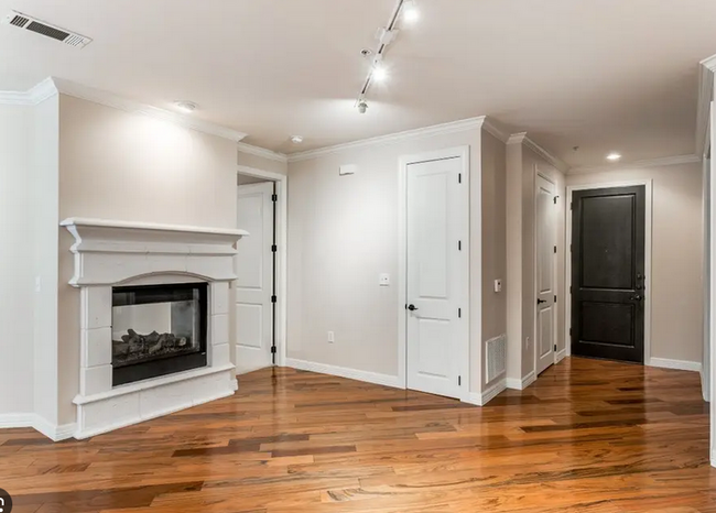 Foto del edificio - Apartment for Rent