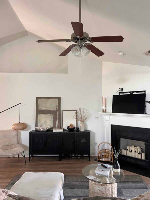 Foto del edificio - 7403 Walking Horse Ct