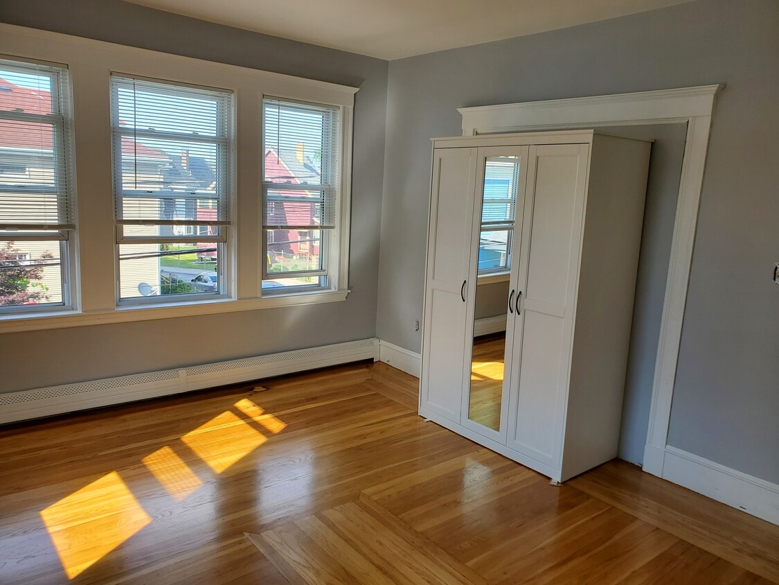 48 Belden St Unit 2nd floor, Boston, MA 02125 Rentals in Boston at 48