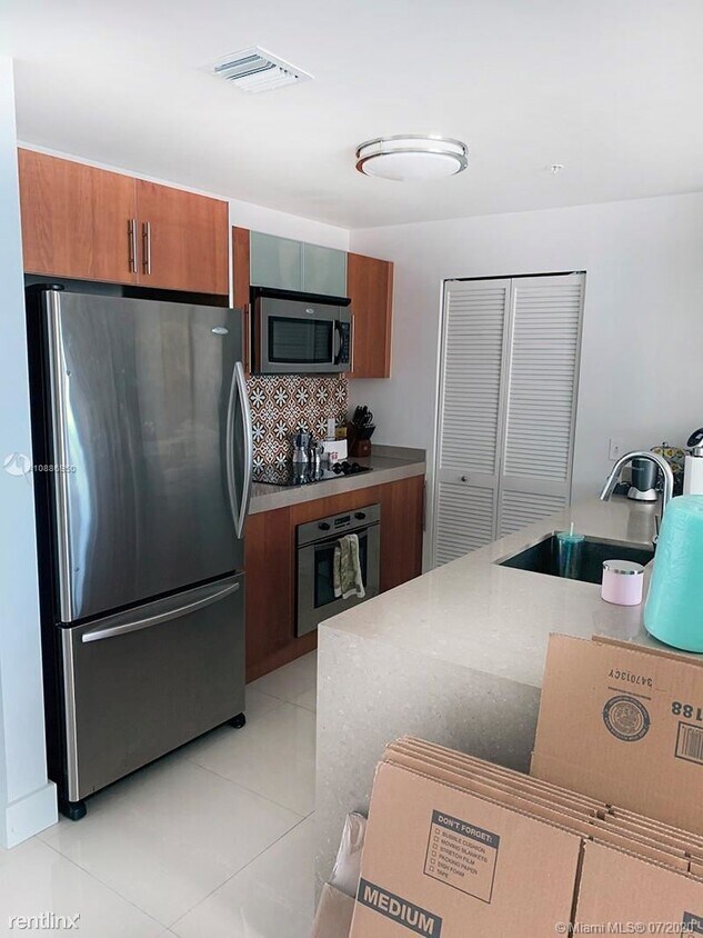 2 br, 2 bath - Met 1 Condo - 2 br, 2 bath  - Met 1 Condo
