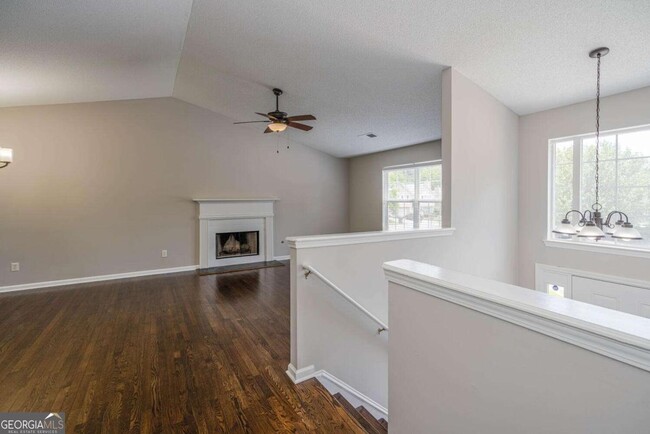 Building Photo - 3272 Peach Ct