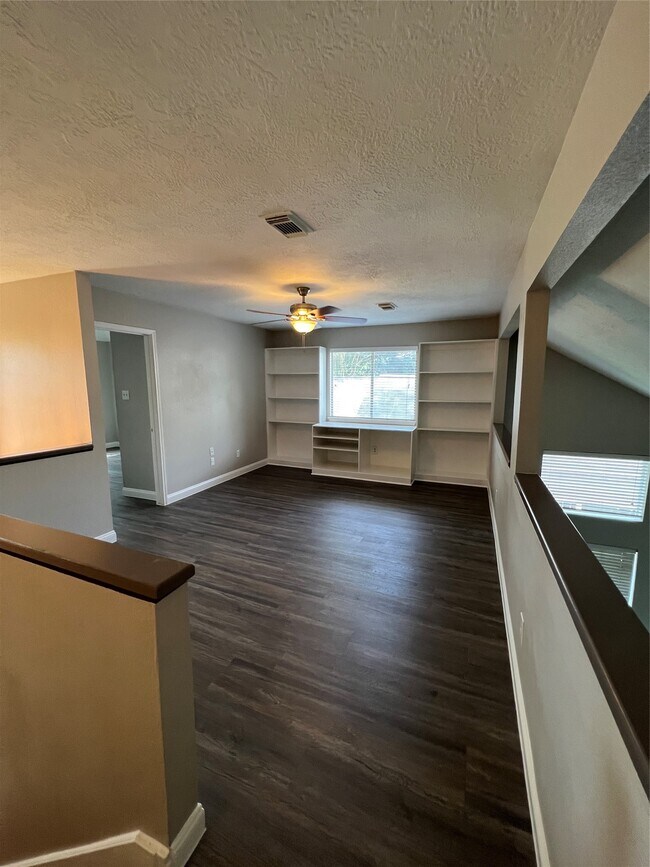 Foto del edificio - 14614 Cypress Falls Dr