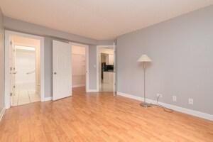 Building Photo - 20 Echo Ct