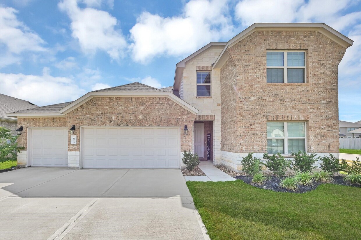 Primary Photo - 16223 Neff Park Dr