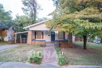 Building Photo - 1194 Birmingham St
