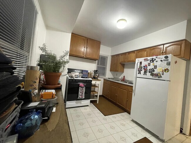 Foto del edificio - 2156 S 80th St