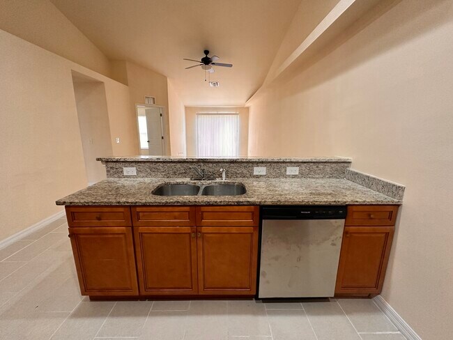 Foto del edificio - 1136 SE 9th Ct
