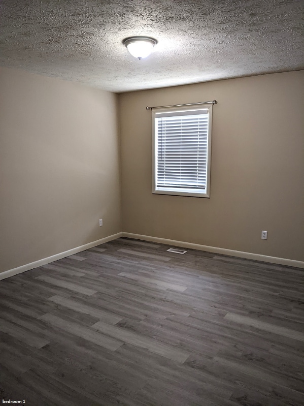 Building Photo - 5843 Aftonshire Dr